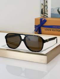 Picture of Louis Vuitton Sunglasses _SKUfw76010823fw
